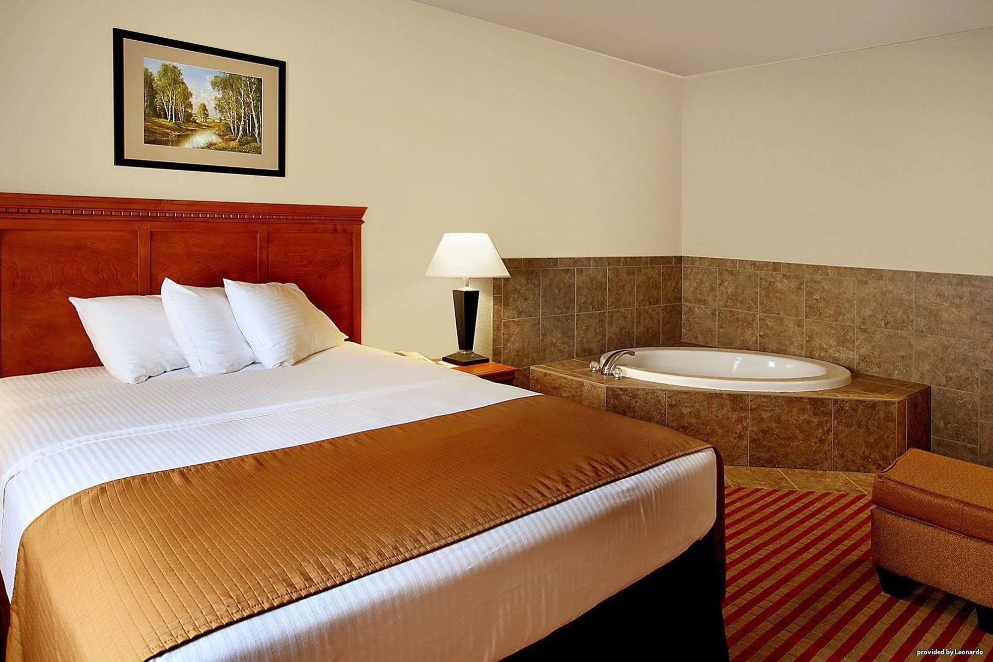 Best Western Rambler Walsenburg Room photo
